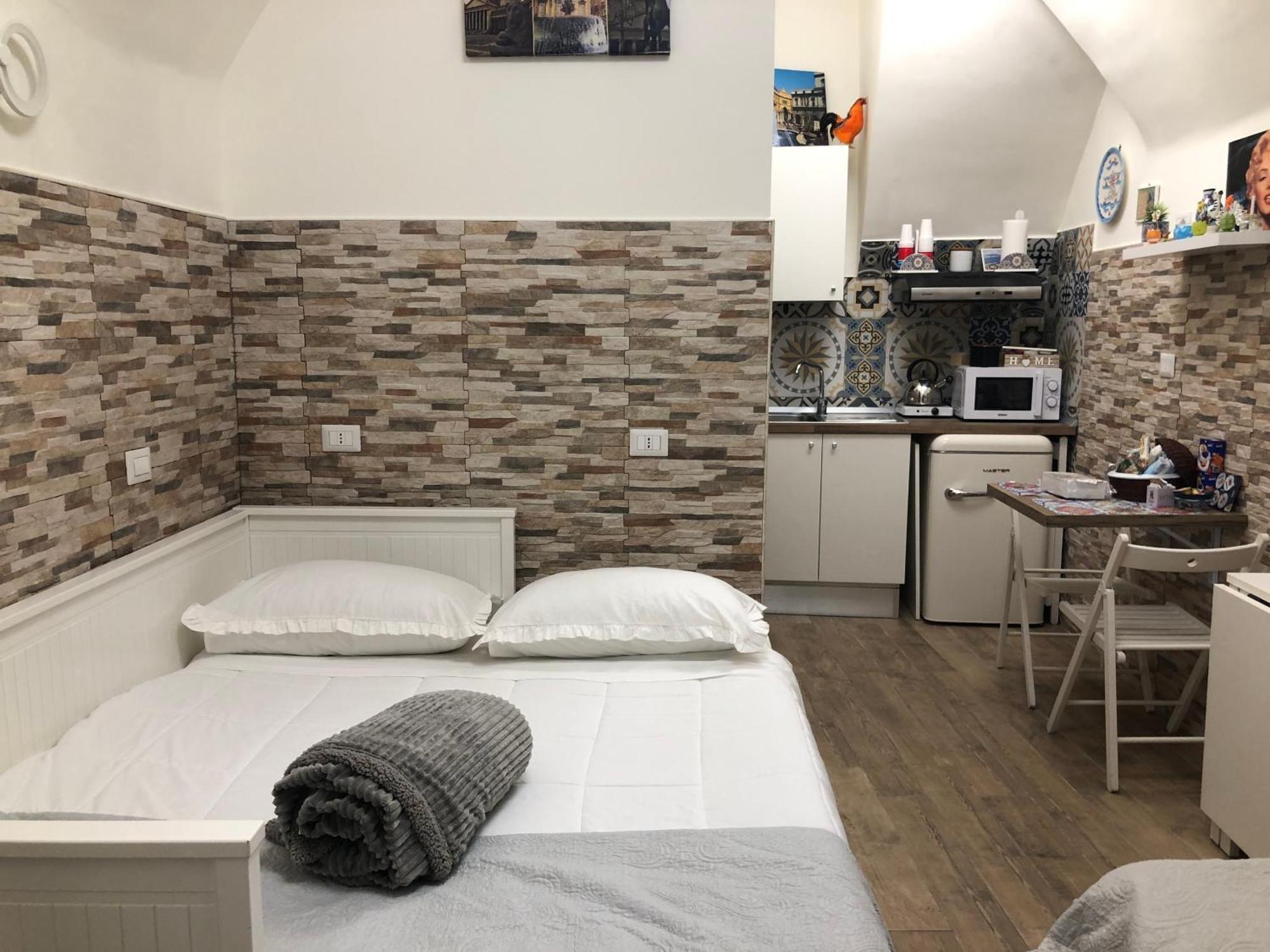 Hotel Brancaccio'S House à Naples Extérieur photo